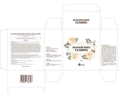 Image of carton - w lab blossom white cushion 13 blossom white carton